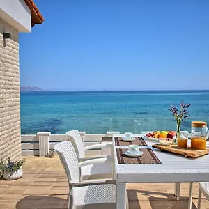 Villa Seashell Seafront